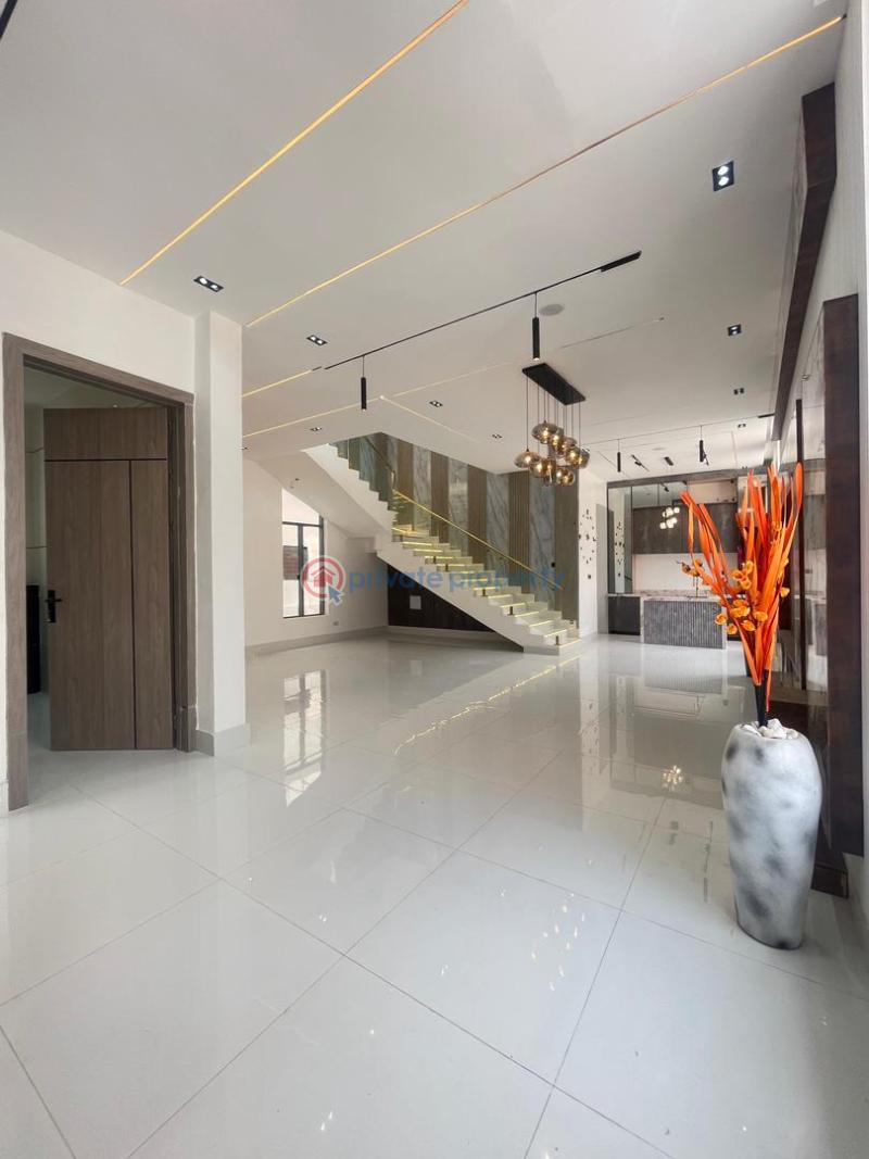 5 bedroom Detached Duplex For Sale Lekki Lagos - 17