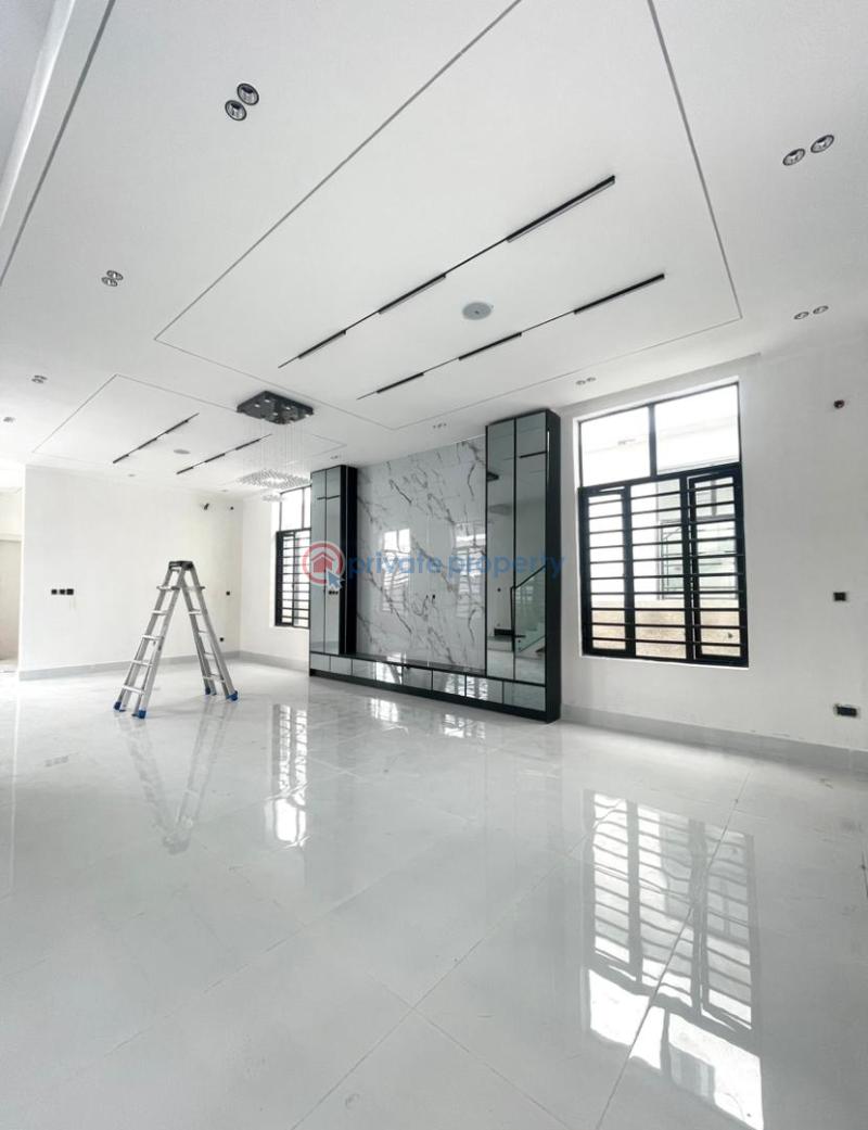 5 bedroom House For Sale Ajah Lagos - 0