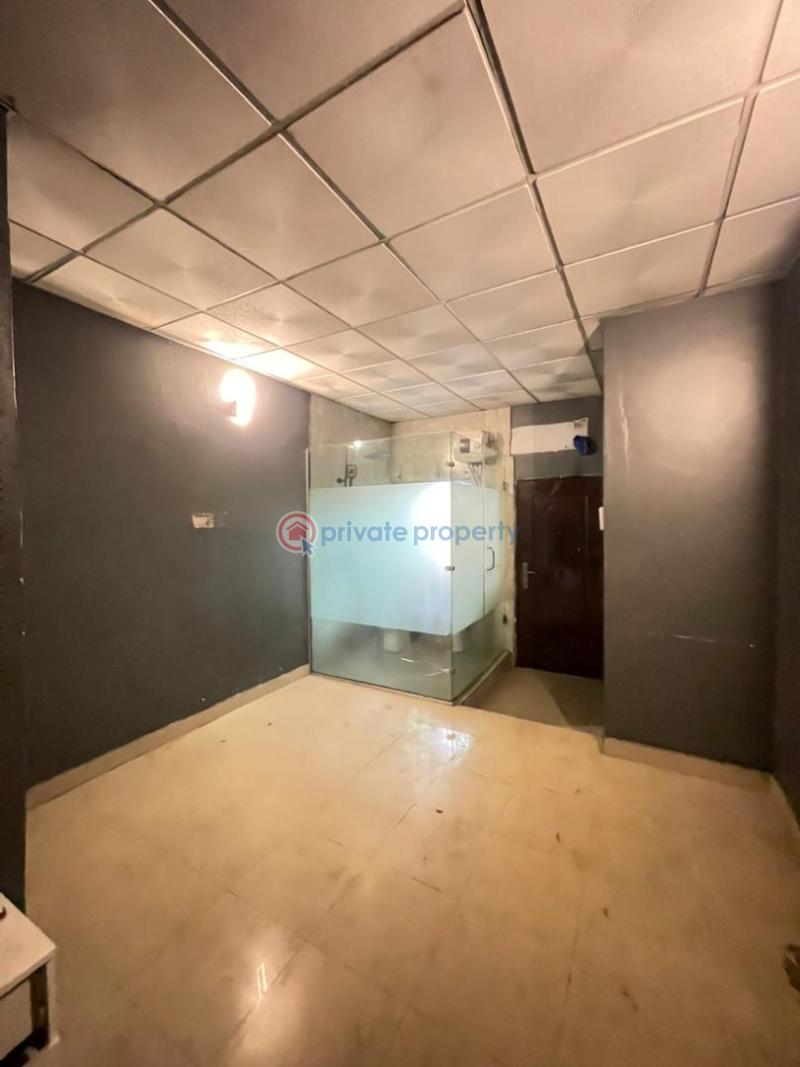5 bedroom Detached Duplex For Sale Surulere Lagos - 11