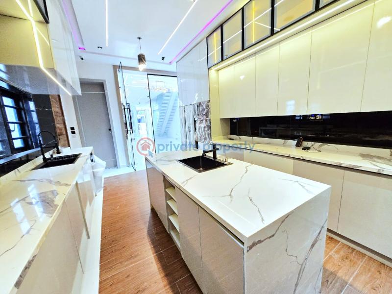5 bedroom Detached Duplex For Sale Orchid Road Chevron Drive Lekki Lagos - 14