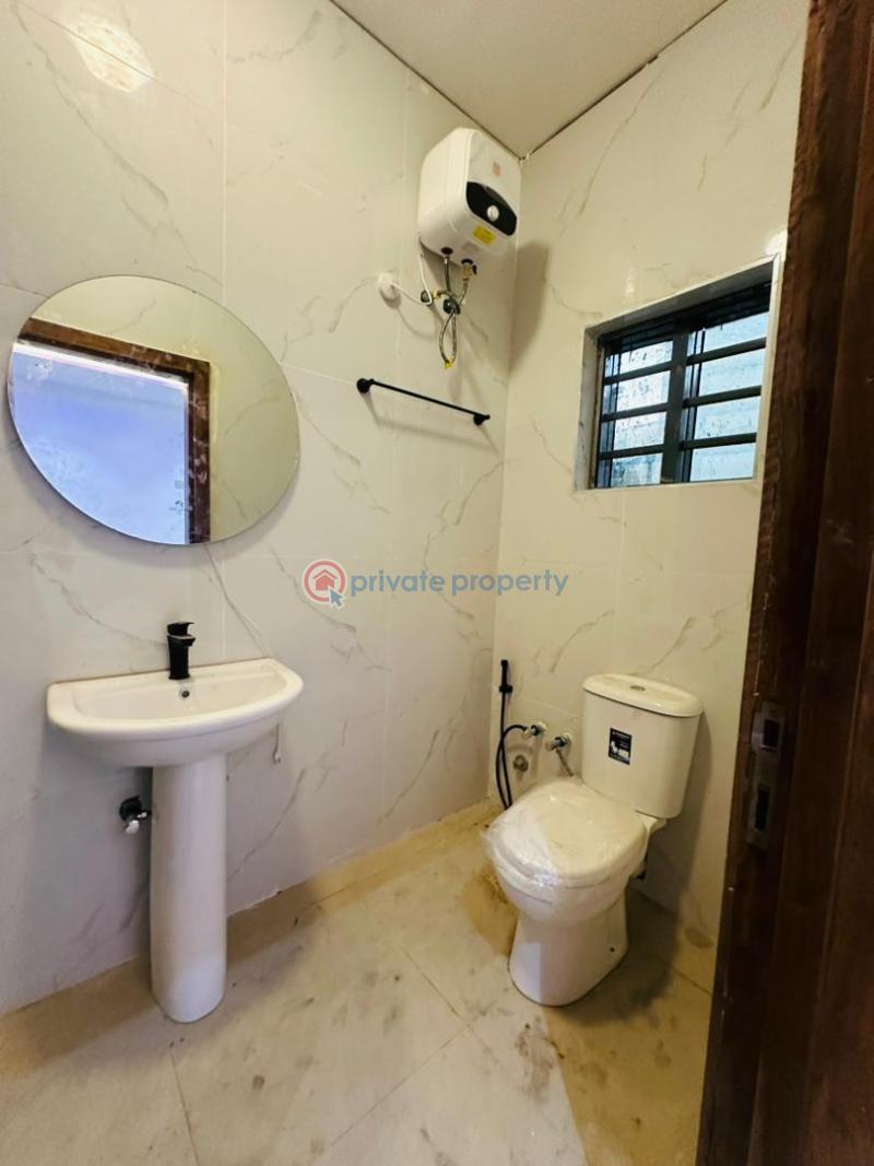 5 bedroom Detached Duplex For Sale Magodo GRA Phase 2 Kosofe/Ikosi Lagos - 11