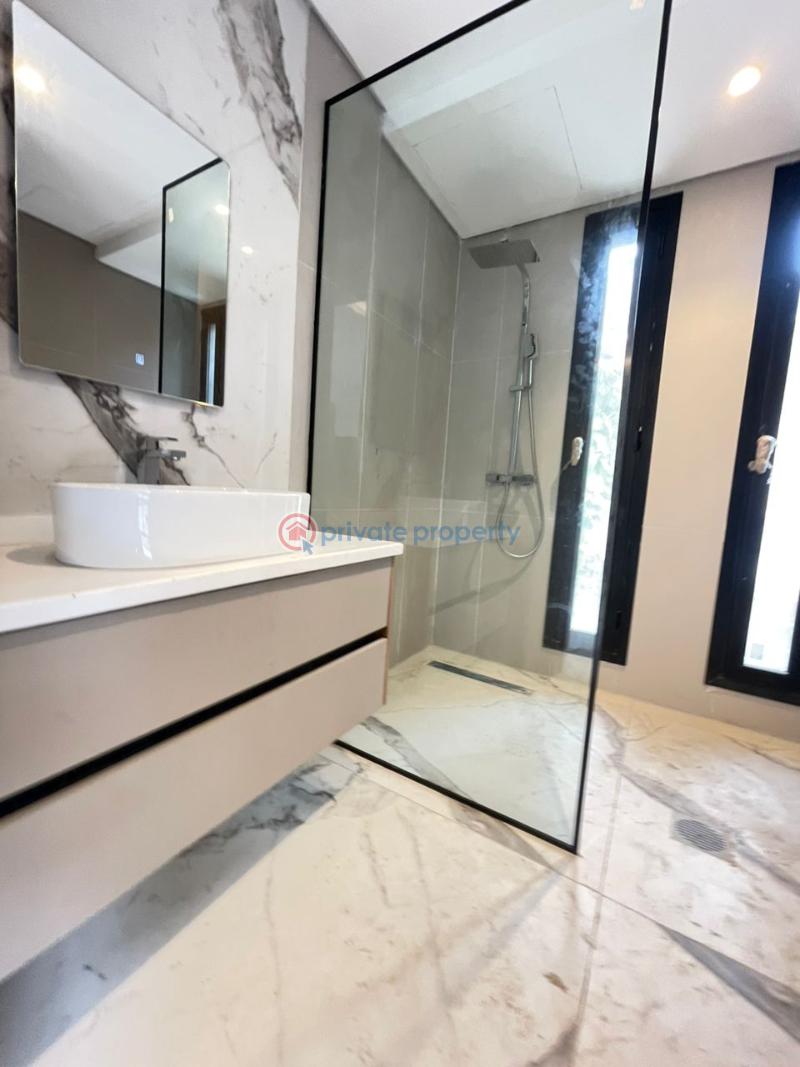 5 bedroom Detached Duplex For Sale Banana Island Ikoyi Lagos - 1