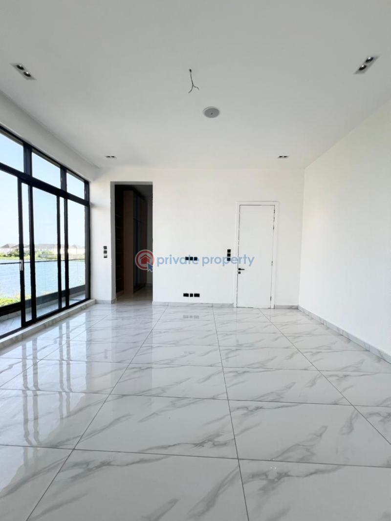 5 bedroom Detached Duplex For Sale Ikota Lekki Lagos - 3