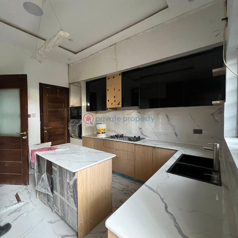 5 bedroom fully detached duplex - 10 5 bedroom Detached Duplex For Sale Ikota Lekki Lagos - 10