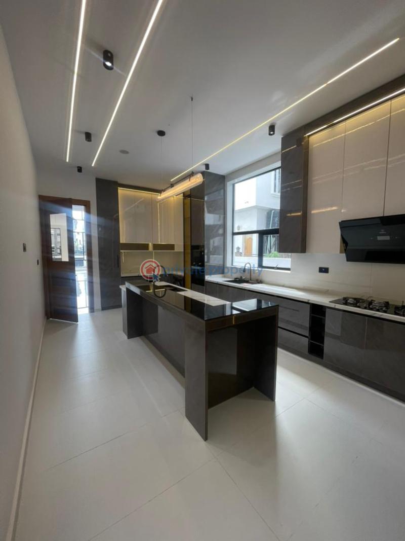 5 bedroom Detached Duplex For Sale Lekki Lagos - 16