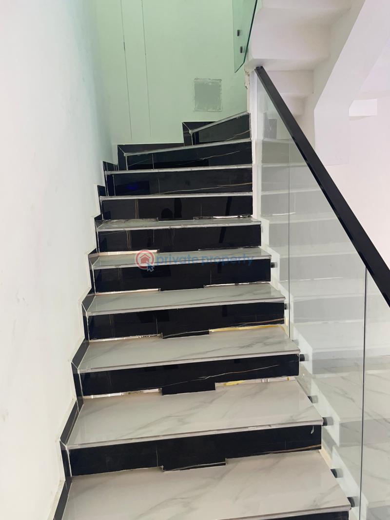 5 bedroom House For Sale Hampton Lake Estate, Alternative Route Chevron Drive Lekki Lagos - 16