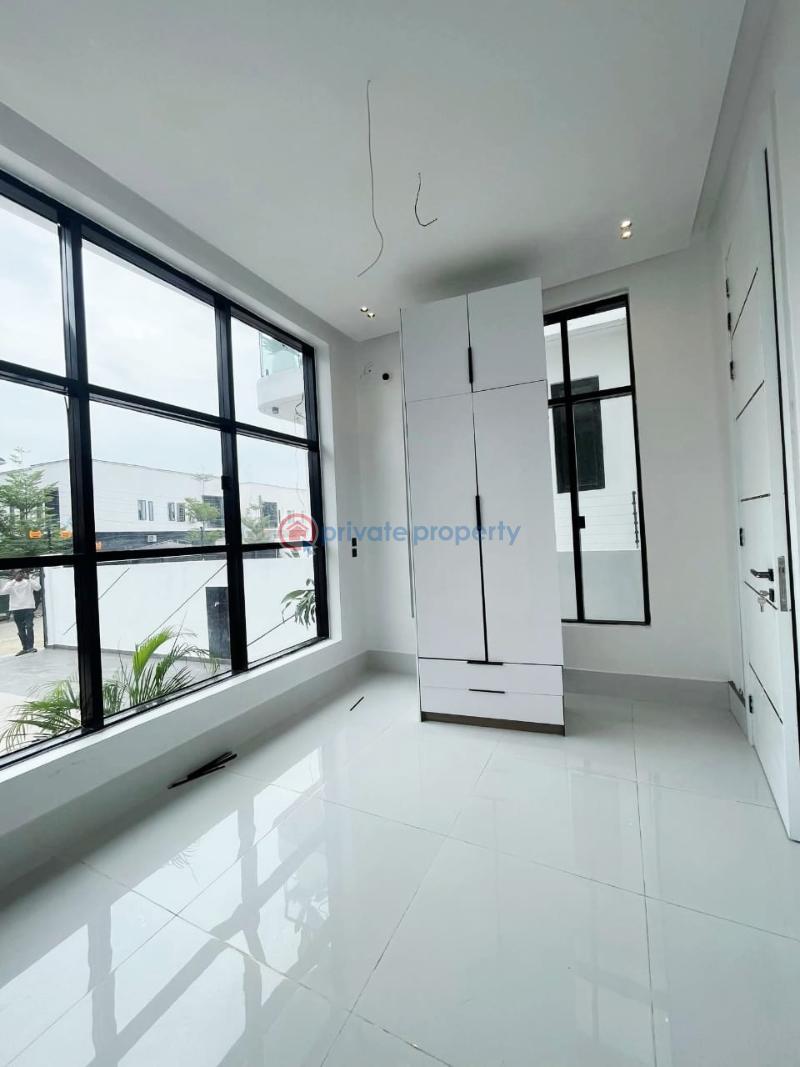 5 bedroom Detached Duplex For Sale Oral Estate Ikota Lekki Lagos - 4