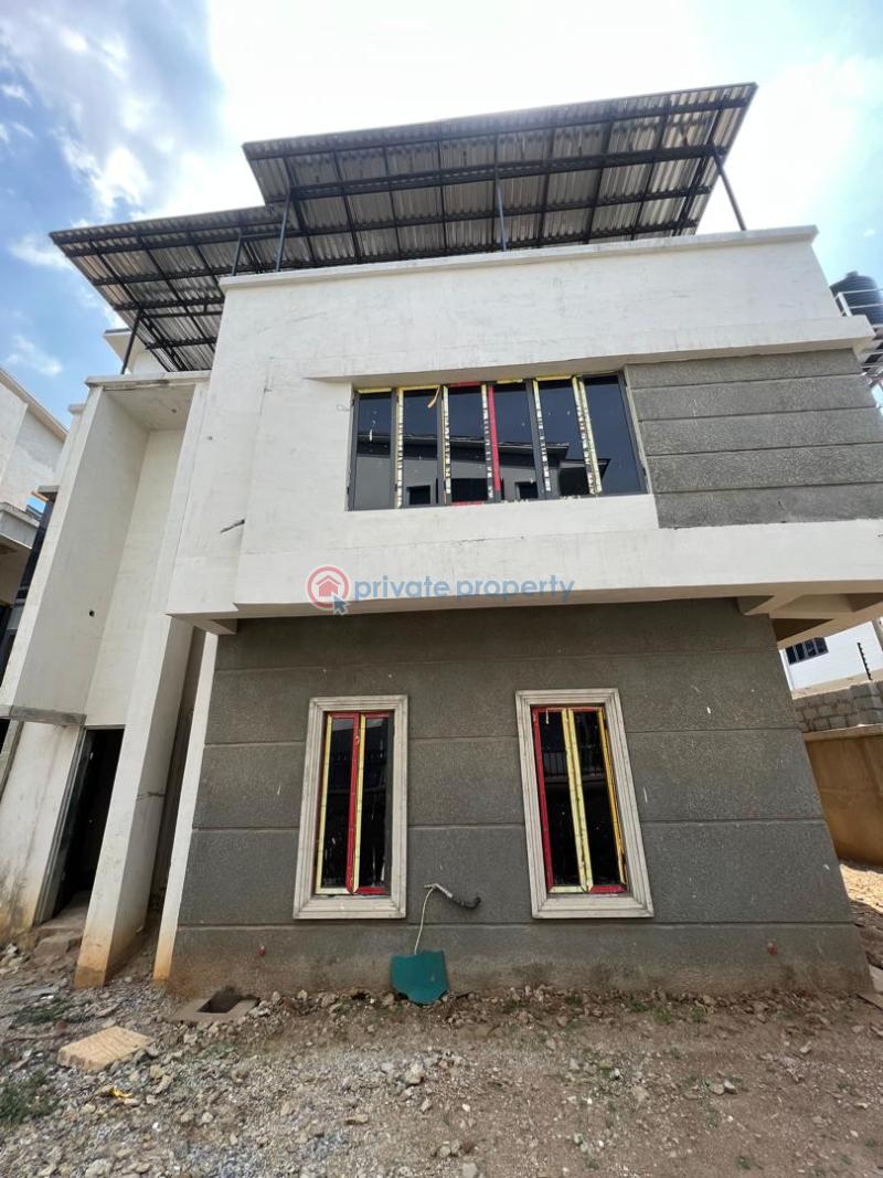 5 bedroom Detached Duplex For Sale Guzape Abuja Phase 1  - 1