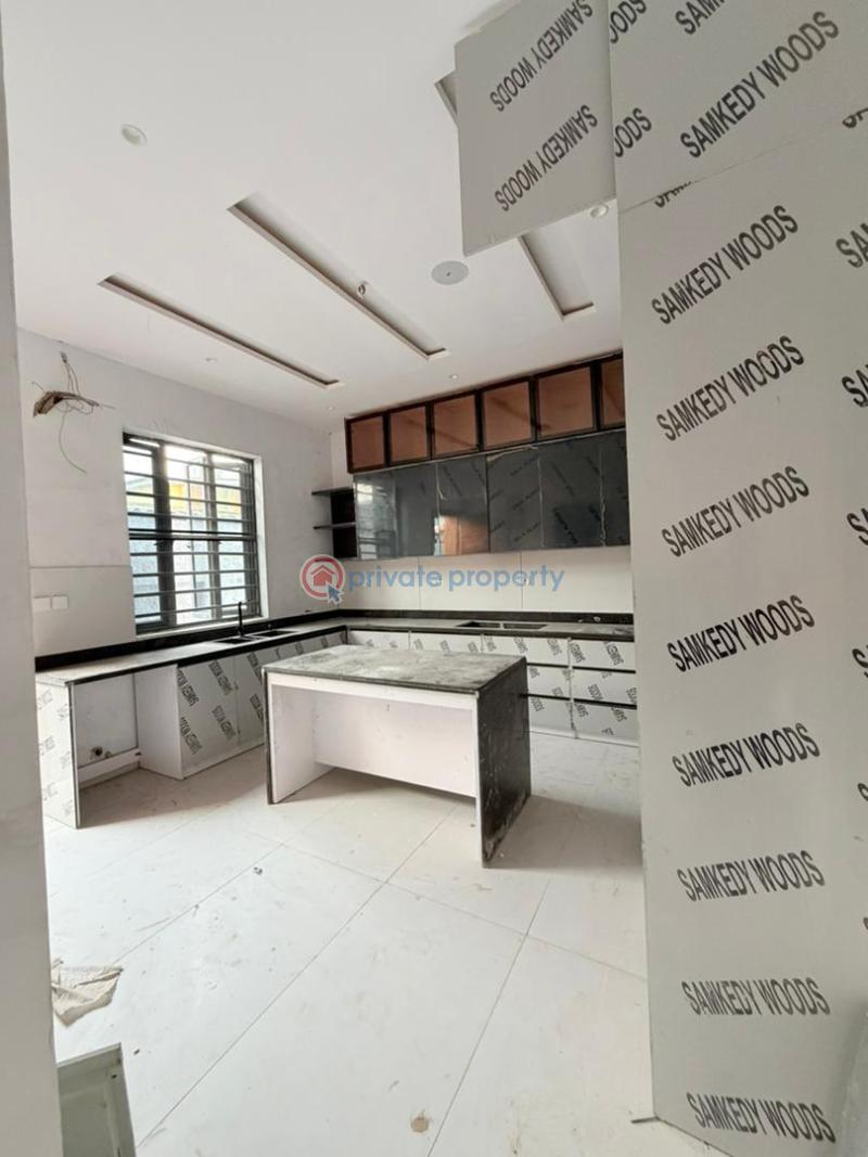 5 bedroom Detached Duplex For Sale Adeniyi Jones Ikeja Lagos - 10
