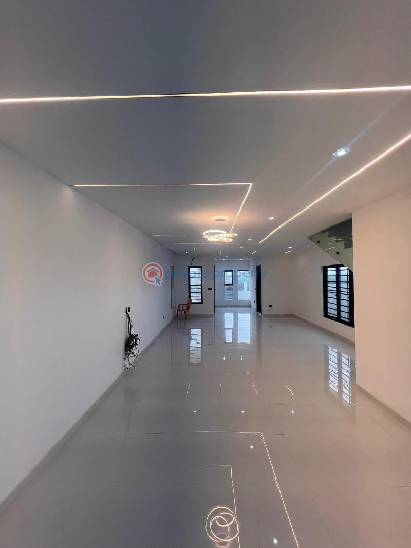 5 bedroom Detached Duplex For Sale Chevron Lekki Lagos - 6