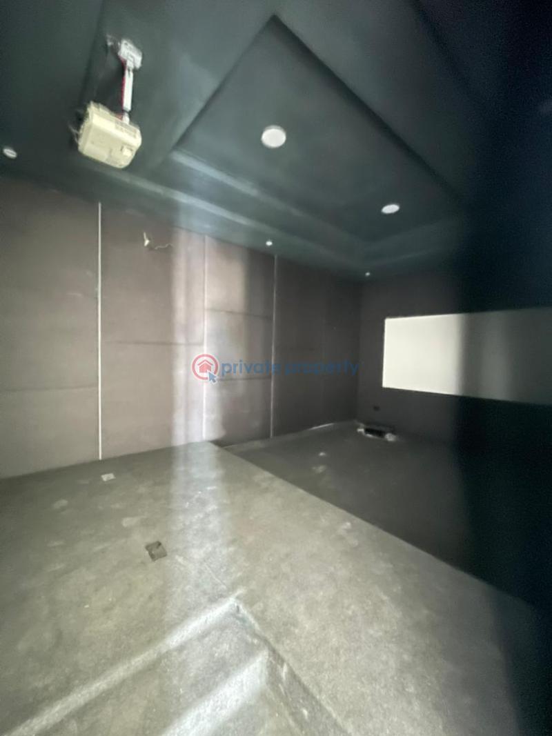 5 bedroom Detached Duplex For Sale Osapa London Lekki Lagos - 0
