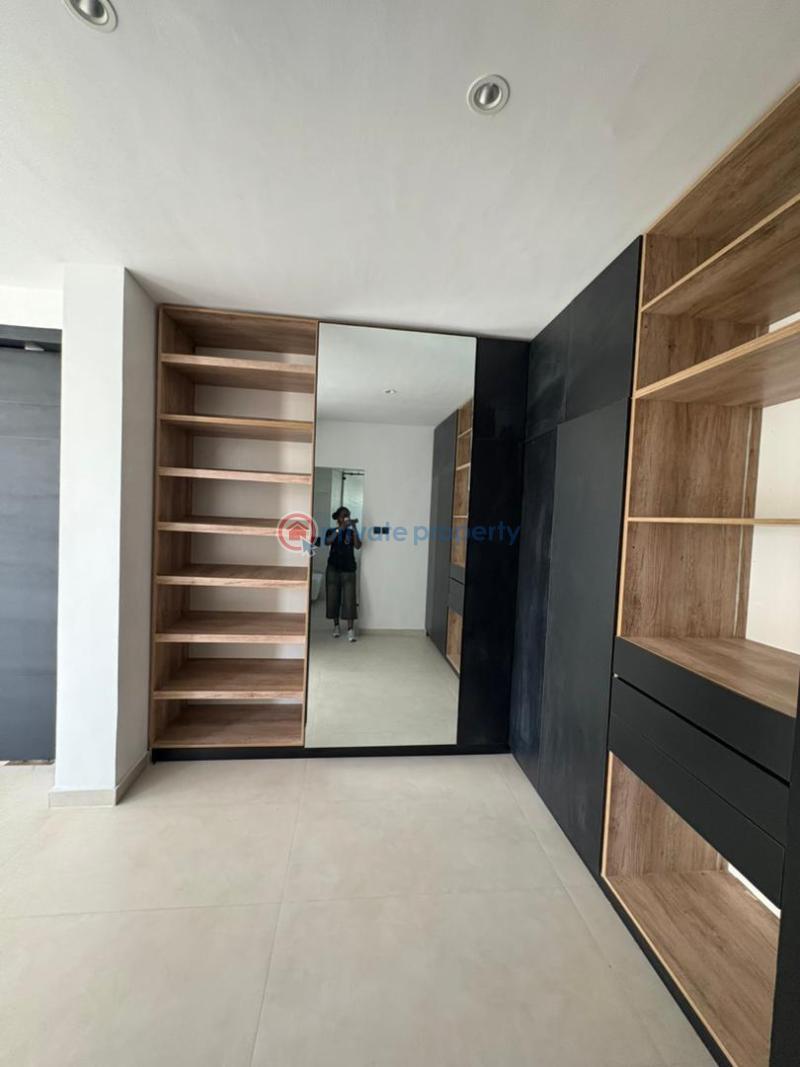 5 bedroom House For Sale Lekki Lagos - 18