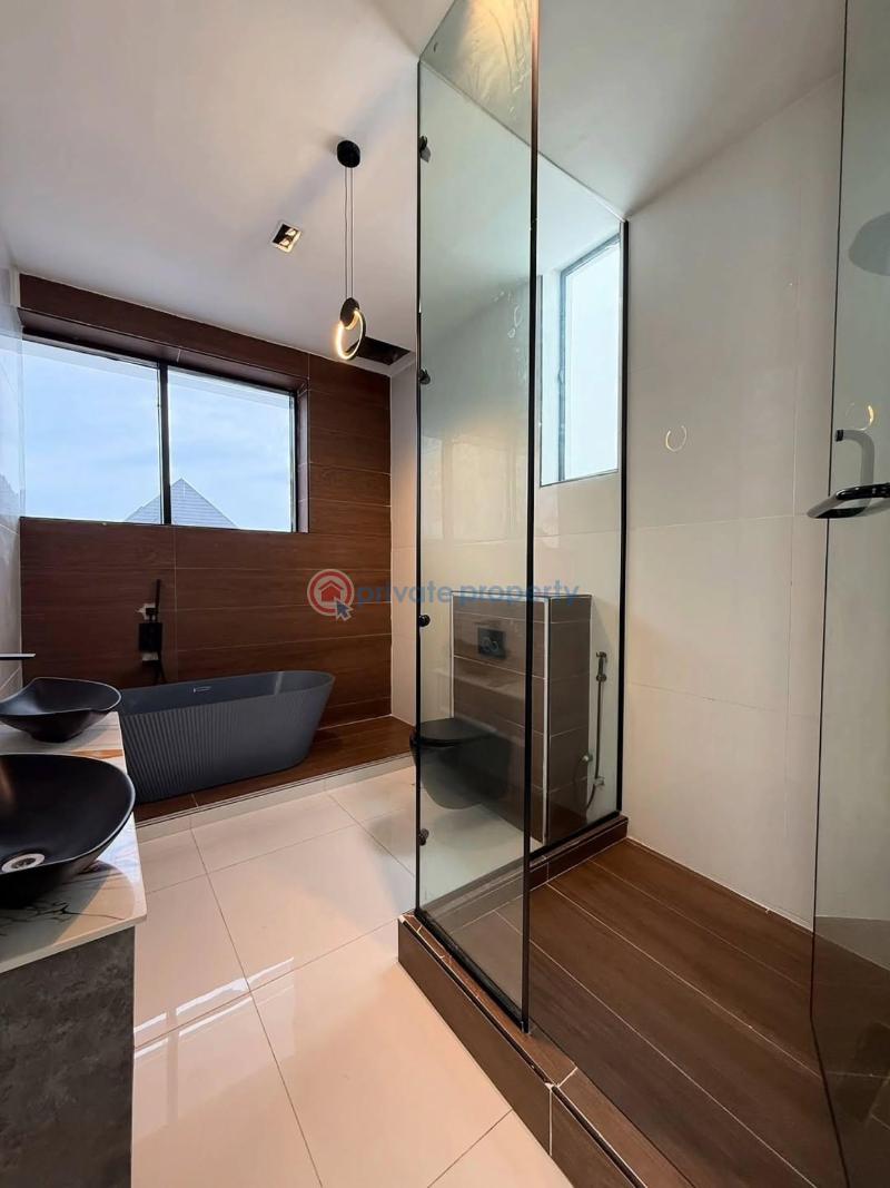 5 bedroom Detached Duplex For Sale Chevron Lekki Lagos - 6