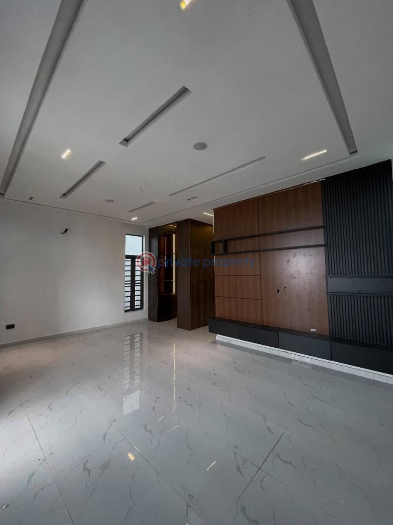 5 bedroom Detached Duplex For Sale Orchid Road Lekki Lagos - 7