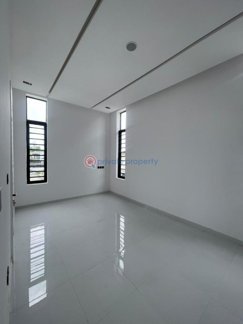 5 bedroom Duplex For Sale Ikota Lekki Lagos - 1