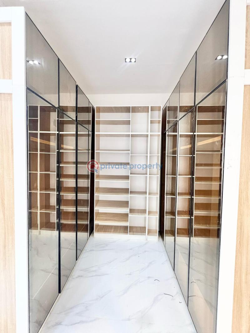 5 bedroom Duplex For Sale Chevron Drive Lekki Lagos - 2