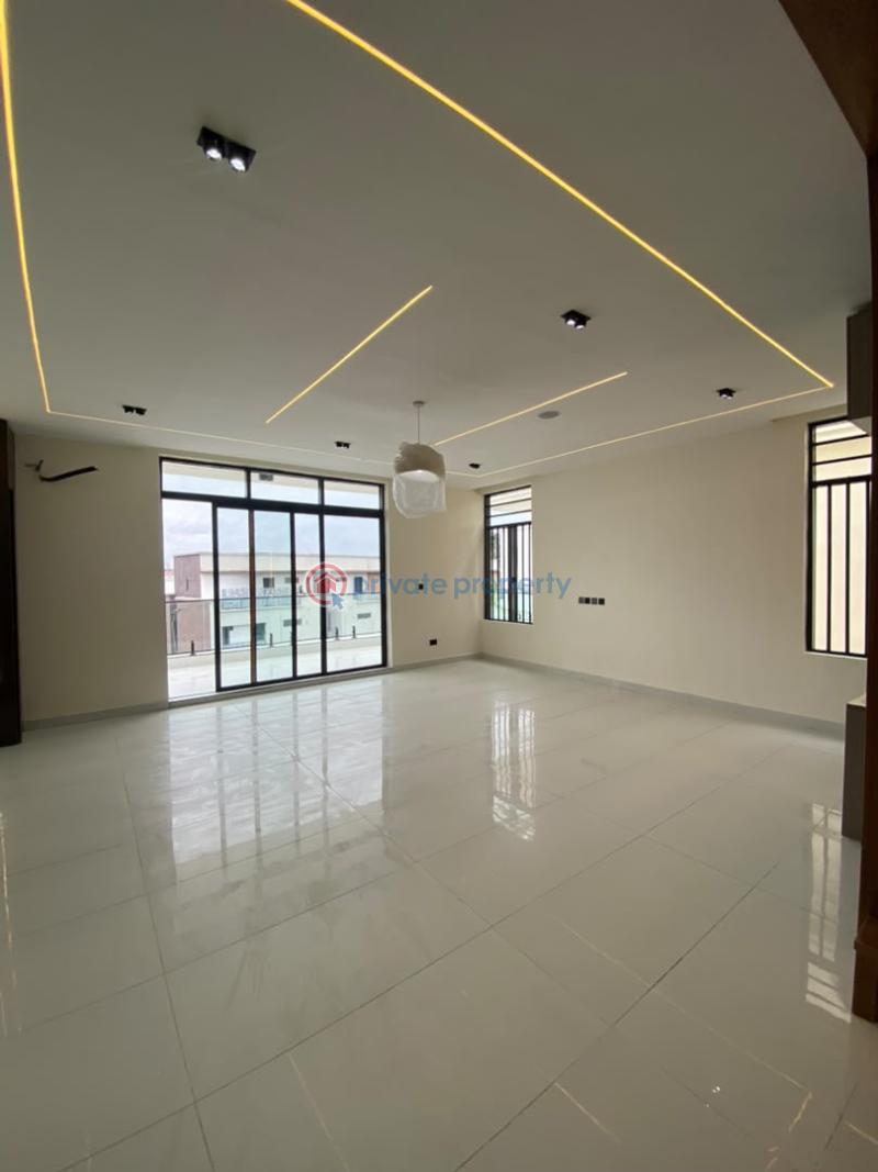 5 bedroom Detached Duplex For Sale Chevron Drive Lekki Lagos - 3