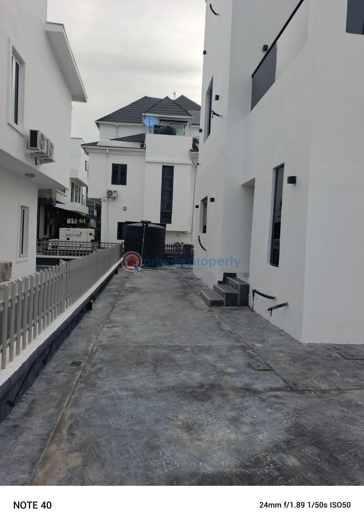 5 bedroom Detached Duplex For Sale Lekki Lagos - 4