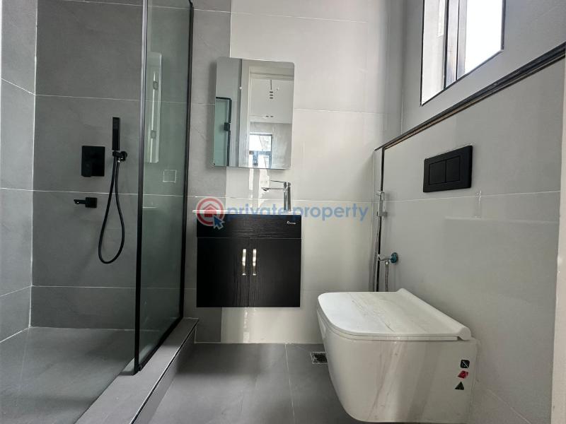 5 bedroom Detached Duplex For Sale Chevron Drive Lekki Lagos - 2