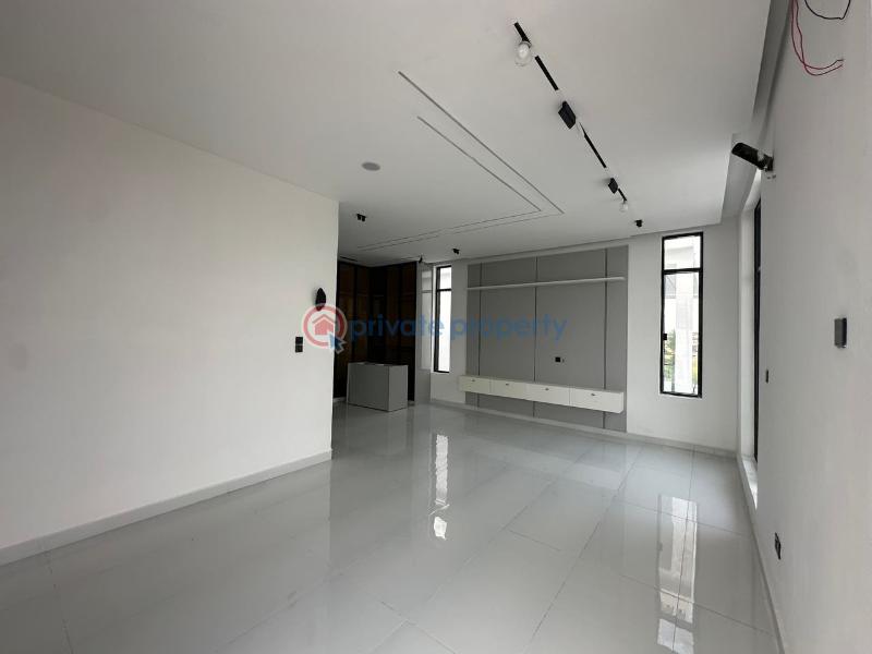 5 bedroom Detached Duplex For Sale Chevron Drive Lekki Lagos - 5
