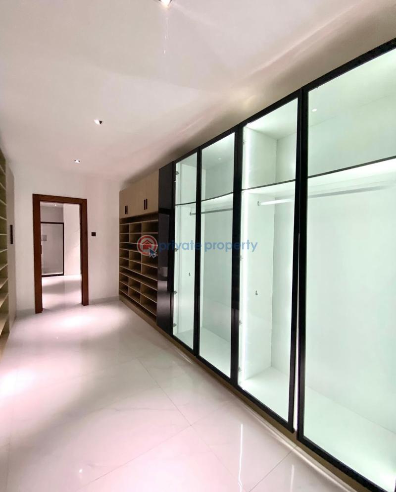 5 bedroom Flat & Apartment For Rent Lekki Phase 1 Lagos - 9