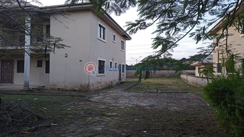 5 bedroom Detached Duplex For Sale Emerald Estate, Mobil Road, Off Llaje Bus Stop, Lekki Ajah, Lagos State Ilaje Ajah Lagos - 2