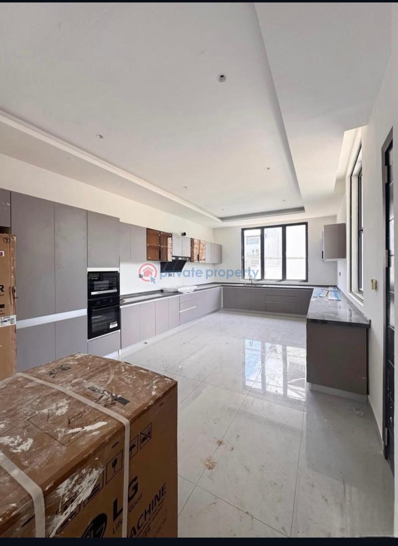 5 bedroom Detached Duplex For Sale Banana Island Ikoyi Lagos - 15