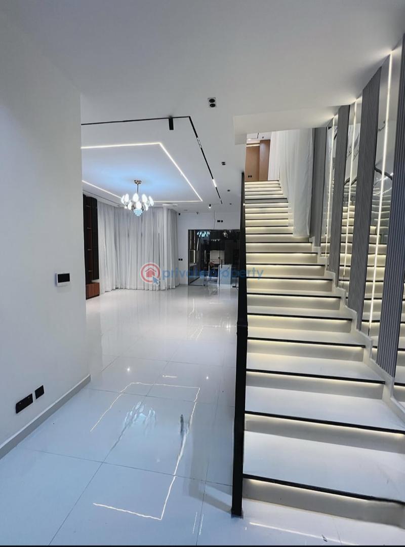 5 bedroom Detached Duplex For Sale Chevron Drive Lekki Lagos - 4