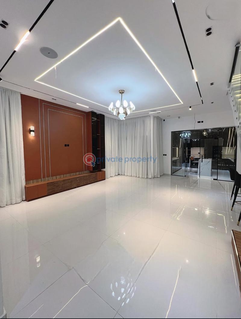 5 bedroom Detached Duplex For Sale Chevron Drive Lekki Lagos - 2