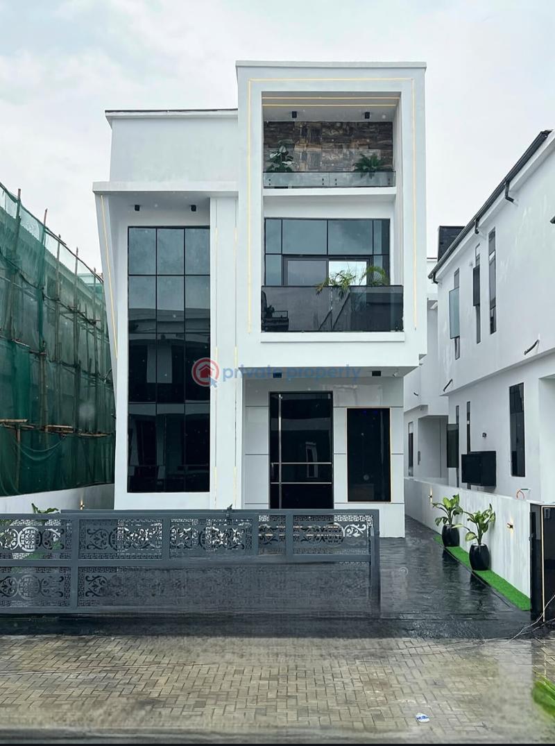 5 bedroom Detached Duplex For Sale Chevron Drive Lekki Lagos - 0
