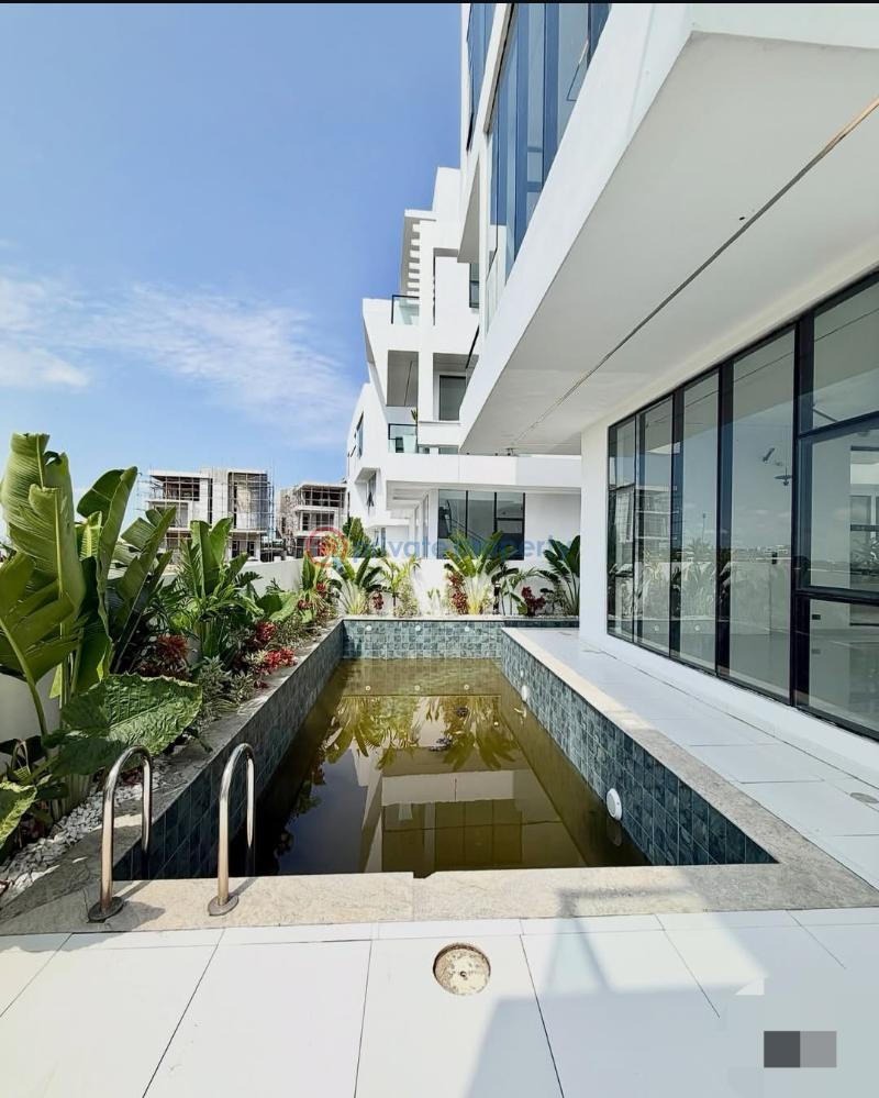 5 bedroom Detached Duplex For Sale Lekki Lagos - 1