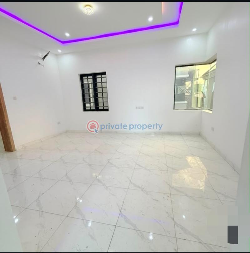 5 bedroom Detached Duplex For Sale Magodo Phase 2 Ojodu Lagos - 4