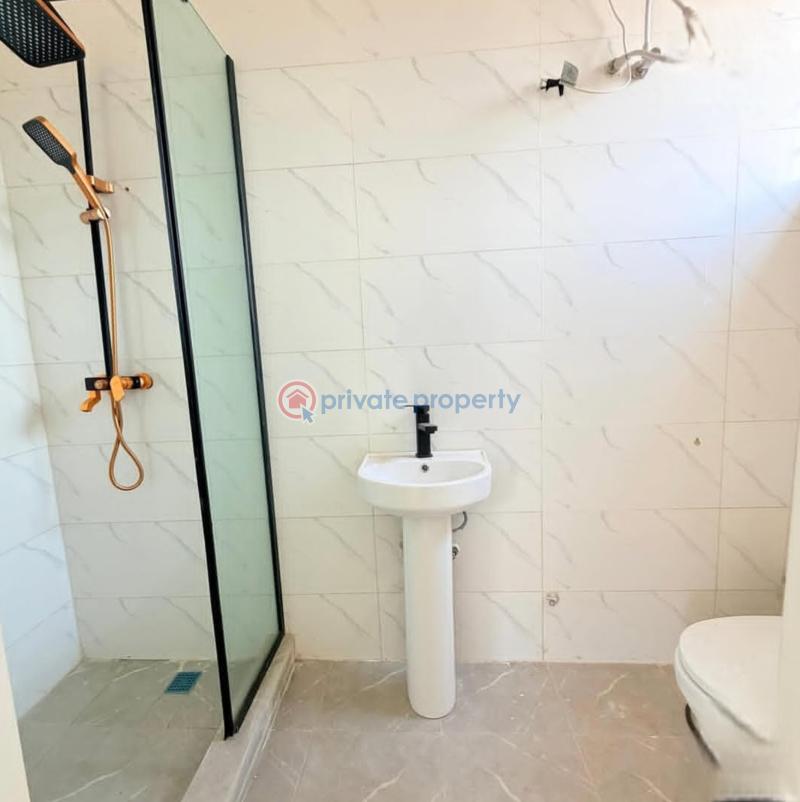 5 bedroom Detached Duplex For Sale Mende Maryland Lagos - 0