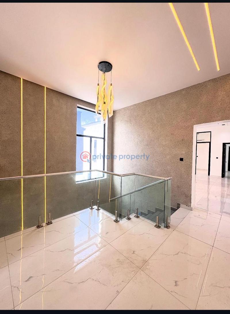 5 bedroom Detached Duplex For Sale Chevron Drive Lekki Lagos - 3