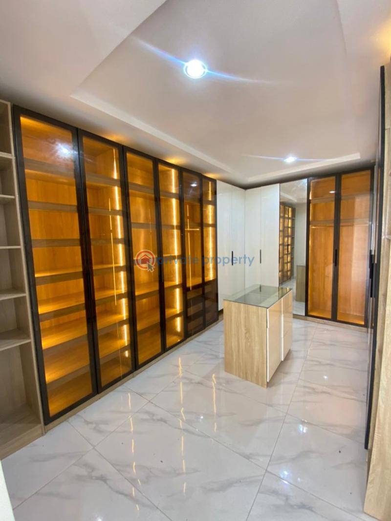 5 bedroom fully detached duplex with a high ceiling, swimming pool, gym - 3 5 bedroom Detached Duplex For Sale Ologolo Lekki Lagos - 3