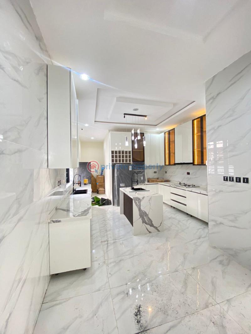 5 bedroom fully detached duplex with a high ceiling, swimming pool, gym - 14 5 bedroom Detached Duplex For Sale Ologolo Lekki Lagos - 14