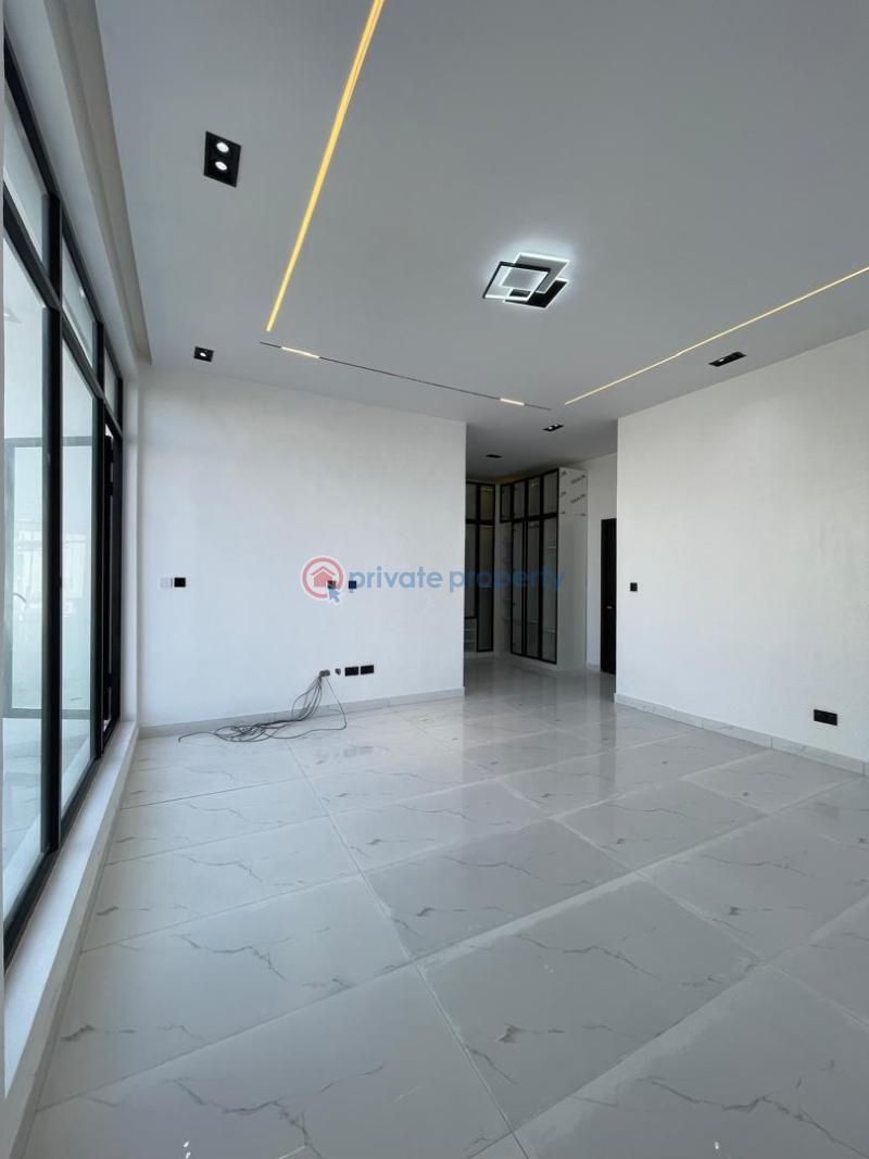 5 bedroom Detached Duplex For Sale Chevron Toll Gate Lekki Lagos - 3