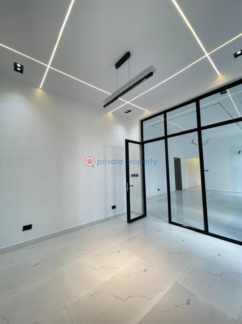 5 bedroom Detached Duplex For Sale Chevron Toll Gate Lekki Lagos - 13