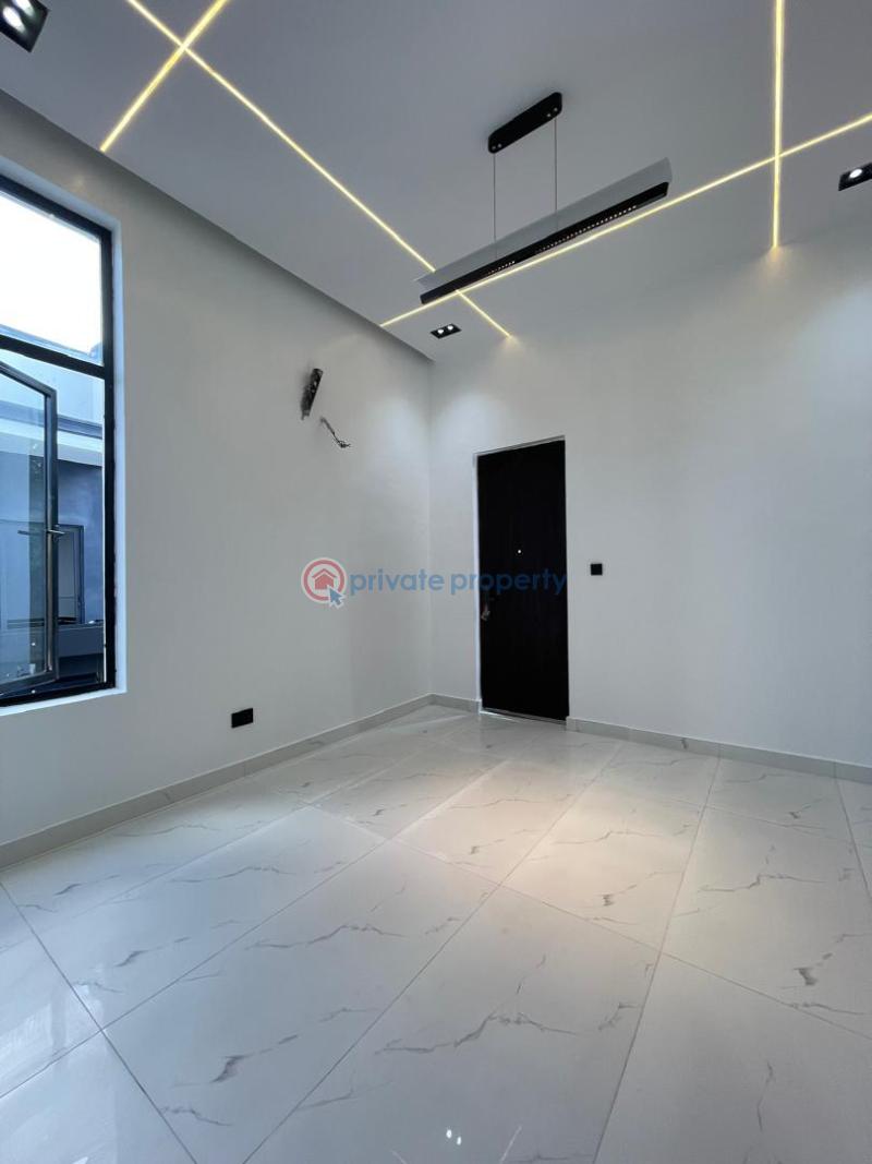 5 bedroom Detached Duplex For Sale Chevron Toll Gate Lekki Lagos - 17