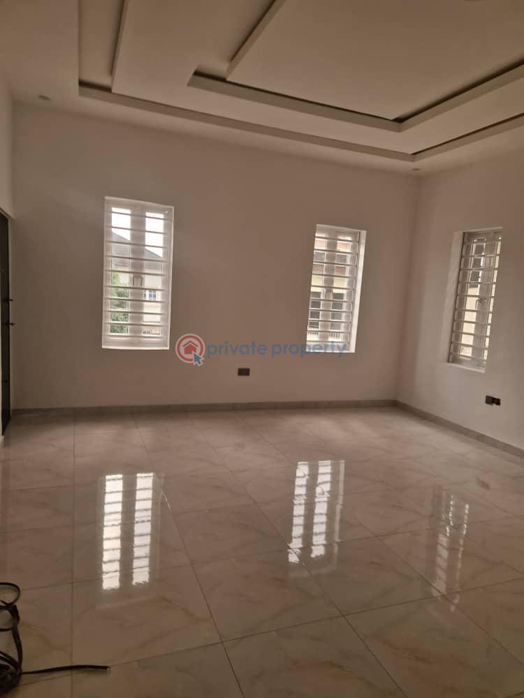 5 bedroom Detached Duplex For Sale Omole Phase 2 Ojodu Lagos - 0