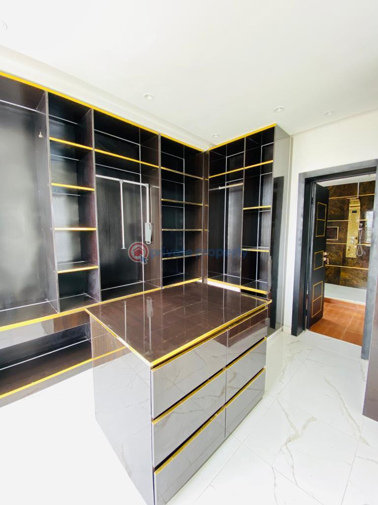 5 bedroom Duplex For Sale Osapa Lekki Lagos - 7