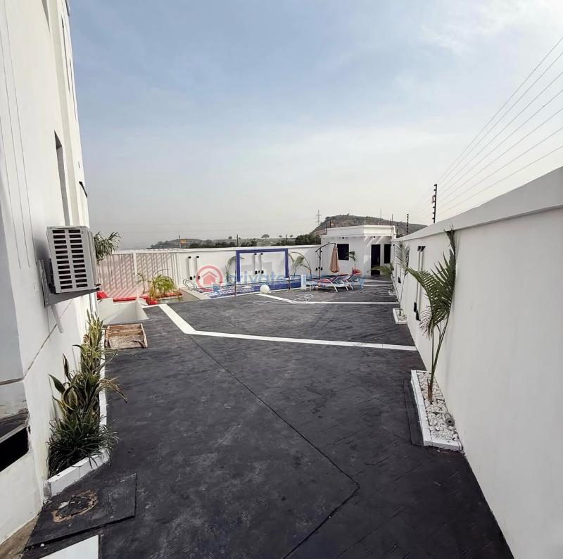 5 bedroom Detached Duplex For Sale Guzape Main Guzape Abuja Phase 1  - 10