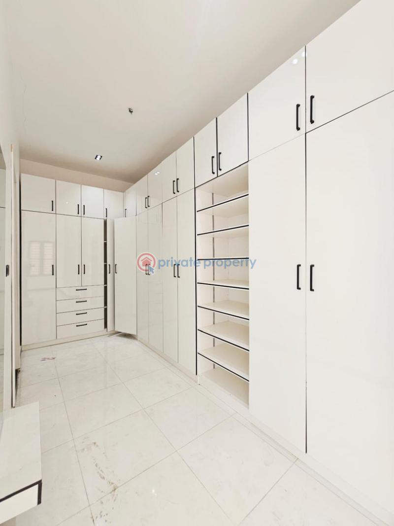 5 bedroom fully detached duplex with a swimming pool  at ajah lekki, lagos. - 15 5 bedroom Detached Duplex For Sale Ajah Lagos - 15