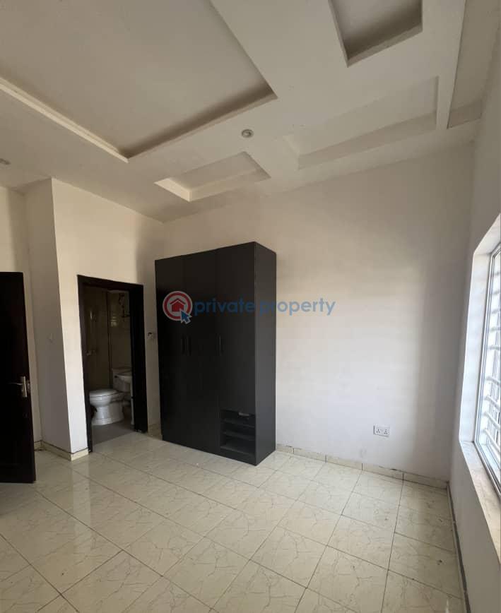 5 bedroom Detached Duplex For Sale Chevron Lekki Lagos Chevron Drive Lekki Lagos - 5