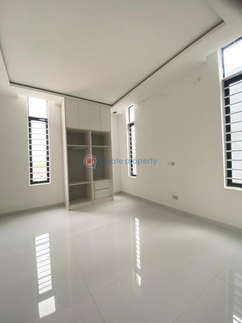 5 bedroom Detached Duplex For Sale 2nd Toll Gate Lekki Lagos - 9