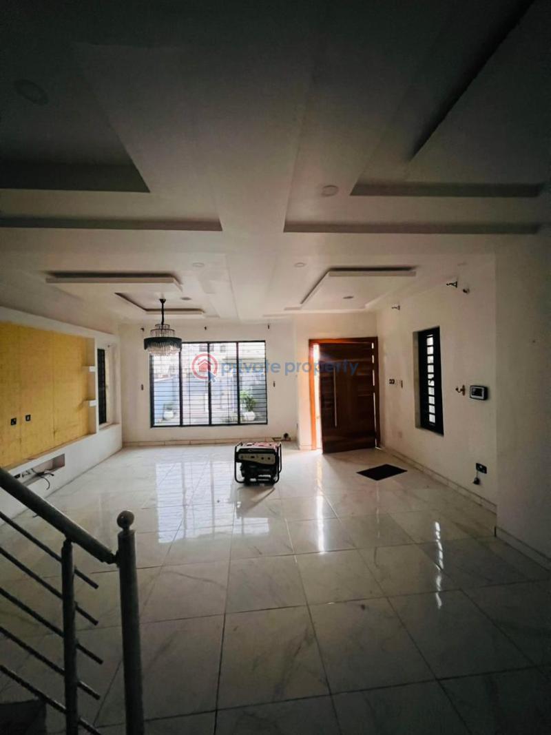 5 bedroom Detached Duplex For Sale Ikota Lekki Lagos - 3