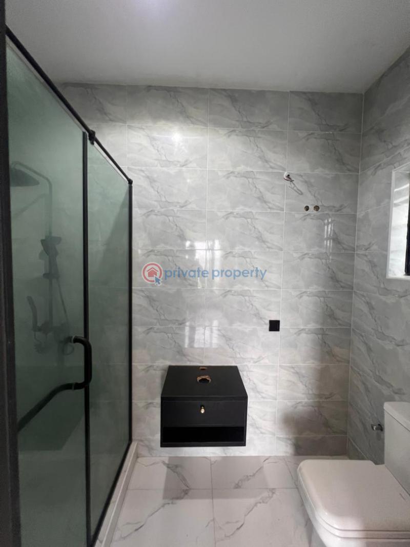 5 bedroom Detached Duplex For Sale Chevron Lekki Lagos - 2