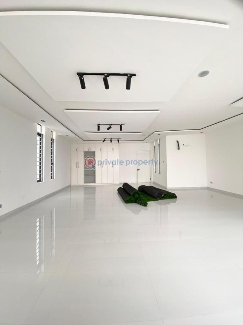 5 bedroom Detached Duplex For Sale 2nd Toll Gate Lekki Lagos - 11