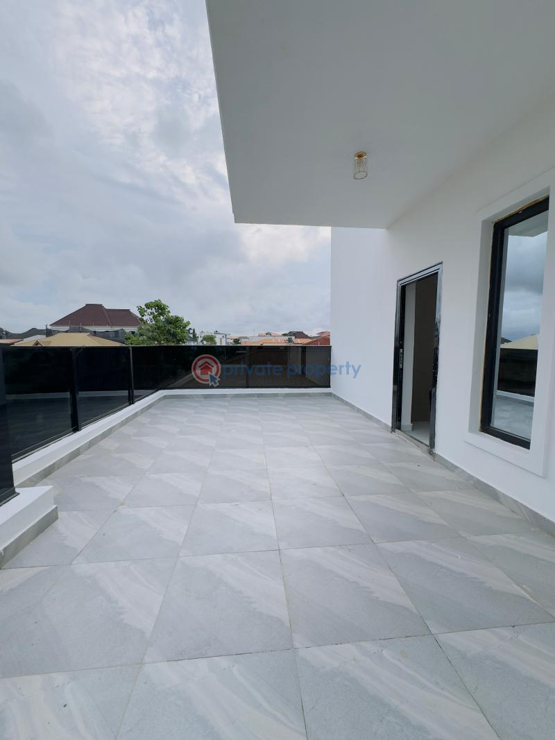 5 bedroom Detached Duplex For Sale 5 Bedroom Fully Detached Duplex With Bq, Magodo Gra Phase 1 Magodo Kosofe/Ikosi Lagos - 51