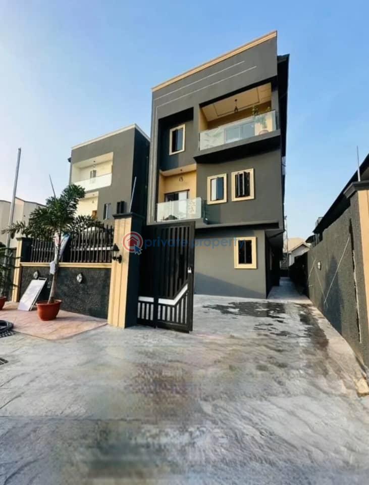 5 bedroom Detached Duplex For Sale Magodo GRA Phase 1 Ojodu Lagos - 1